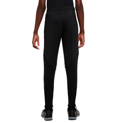 Paris Saint-Germain FC Training 2022-2023 Niño Lange broek