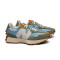New Balance 327 Trainers