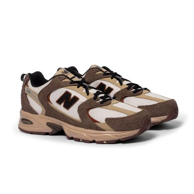 530 Sneakers