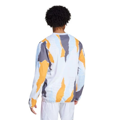 Real Madrid 2024-2025 Voorwedstrijd Sweatshirt