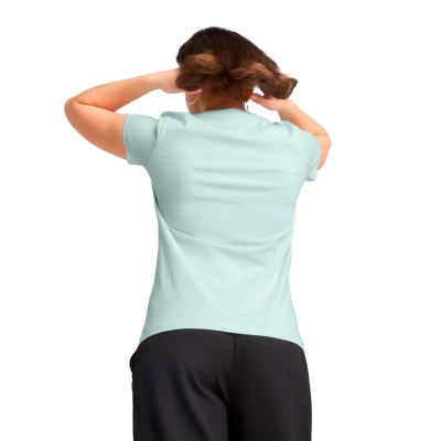 Essentials Elevated Mujer T-Shirt