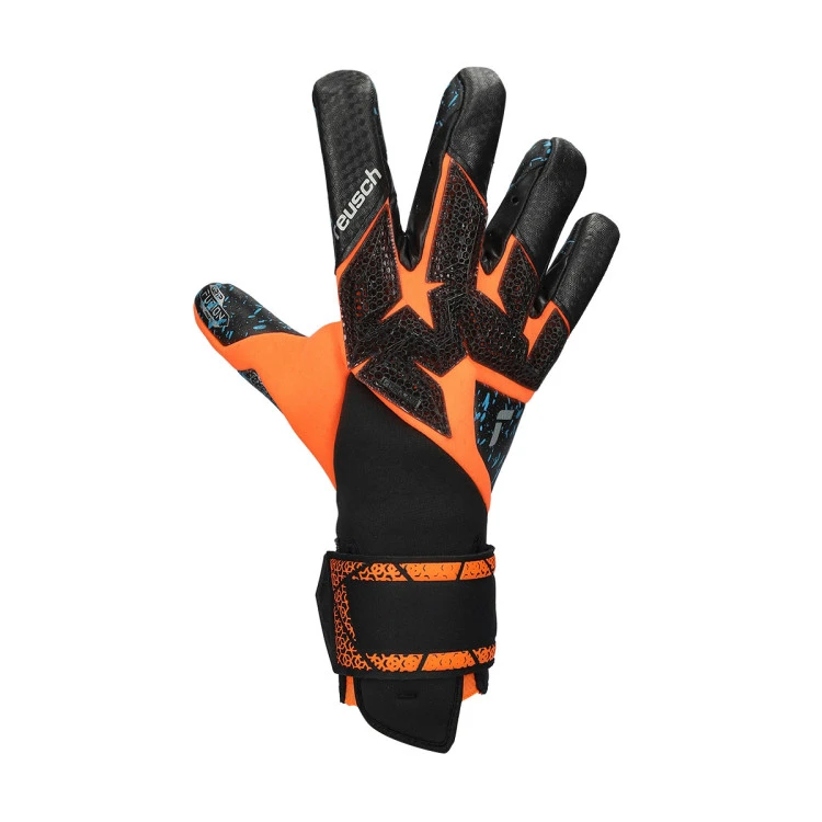 guantes-reusch-attrakt-fusion-carbon-3d-negro-1