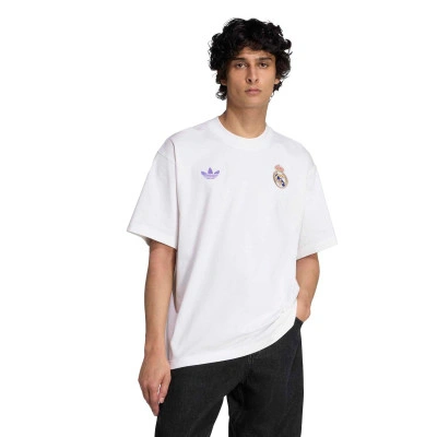Real Madrid Lifestyler Fanswear 2025-2026 T-Shirt