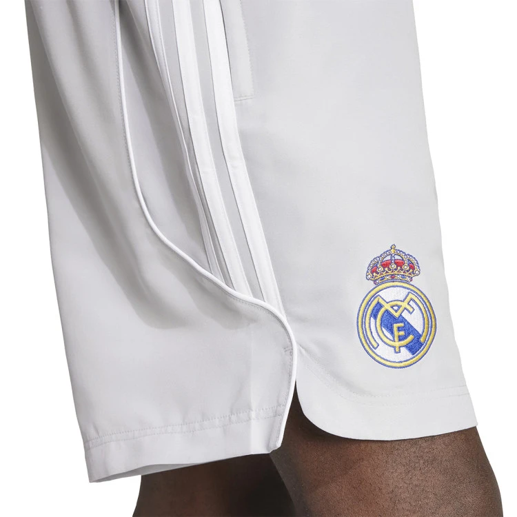 pantalon-corto-adidas-real-madrid-fanswear-2025-2026-light-solid-grey-white-2