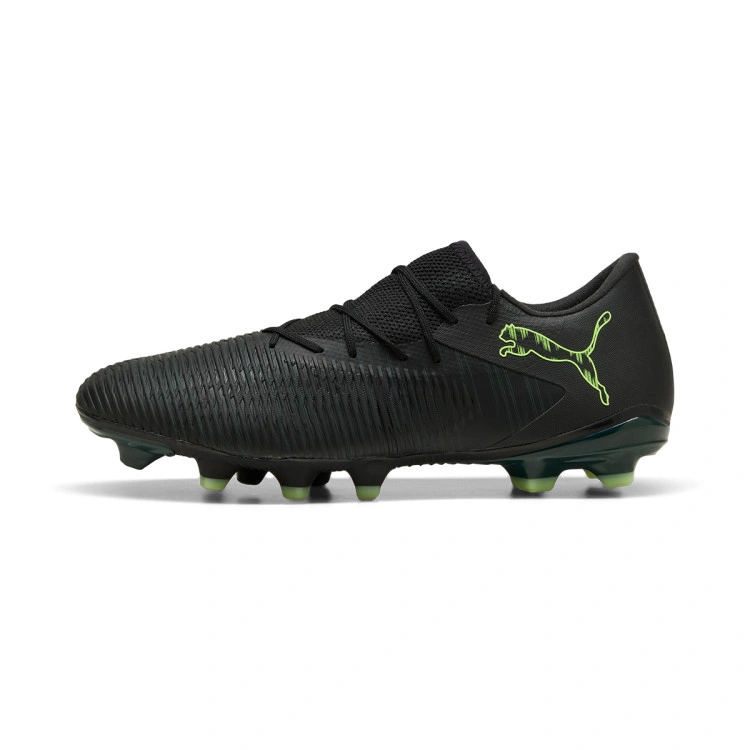 bota-puma-future-8-match-low-fgag-black-fizzy-light-green-terrain-2
