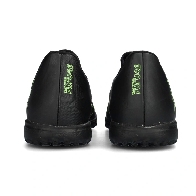 bota-puma-future-8-play-turf-negro-4