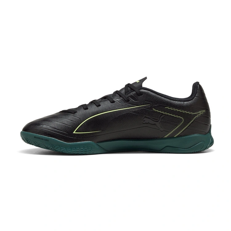zapatilla-puma-ultra-6-play-it-black-fizzy-light-green-terrain-2