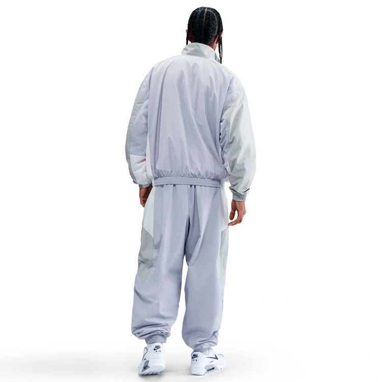 chaqueta-nike-club-woven-ghost-lt-smoke-grey-white-white-6