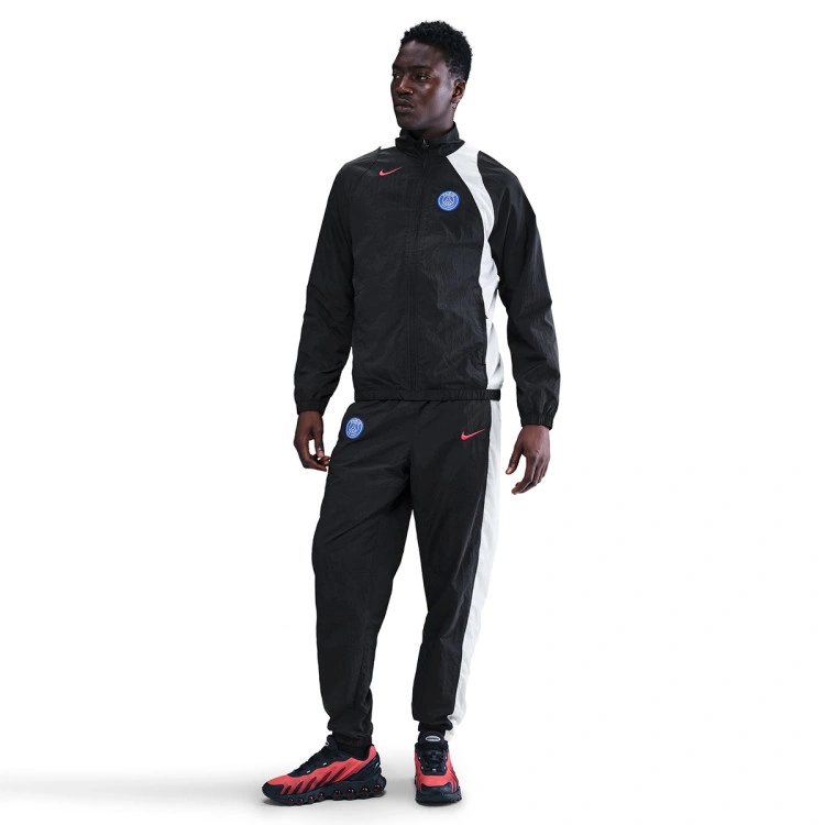 chaqueta-nike-paris-fc-fanswear-2025-2026-black-white-global-red-no-sponsor-4