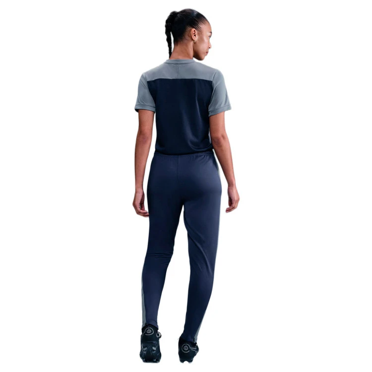 camiseta-nike-academy-25-mujer-thunder-blue-cool-grey-bright-crimson-6