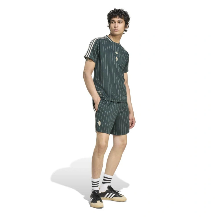 camiseta-adidas-juventus-icons-fanswear-2025-2026-shadow-green-5