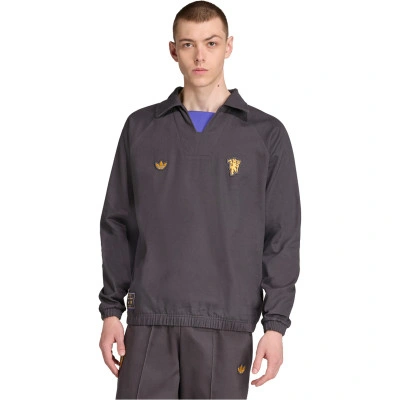 Manchester United Icons Fanswear 2025-2026 Sweatshirt