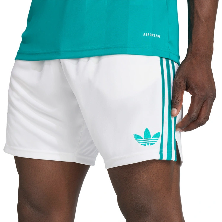 pantalon-corto-adidas-liverpool-fc-tercera-equipacion-2025-2026-white-3