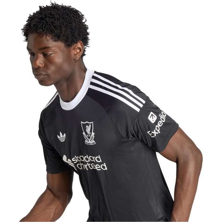 camiseta-adidas-liverpool-fc-tercera-equipacion-2025-2026-black-3