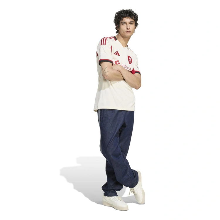 camiseta-adidas-liverpool-fc-segunda-equipacion-2025-2026-wonder-white-4