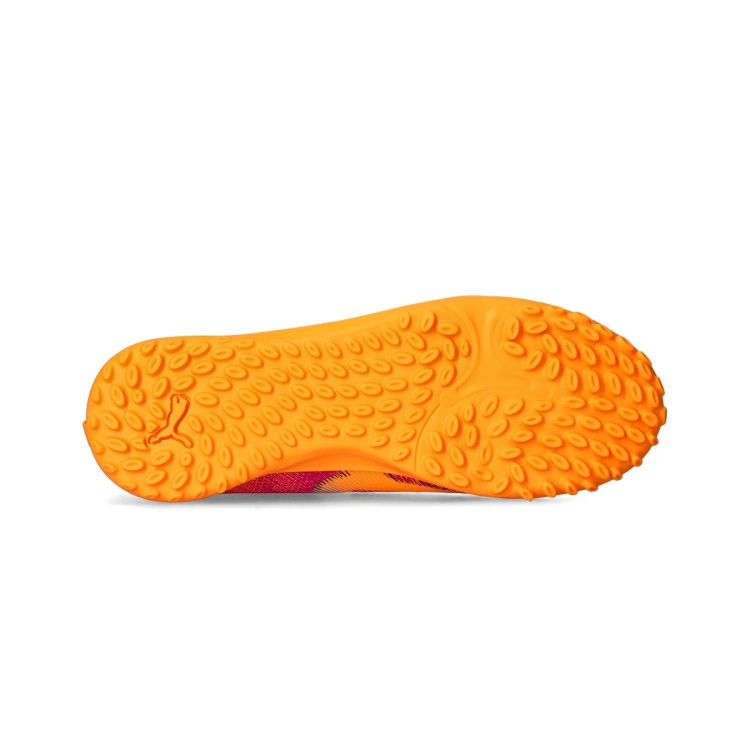 bota-puma-kinder-future-8-play-turf-naranja-3