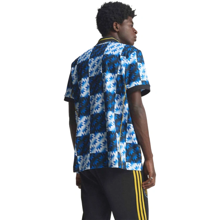 camiseta-adidas-manchester-united-lifestyler-fanswear-2025-2026-multicolor-1