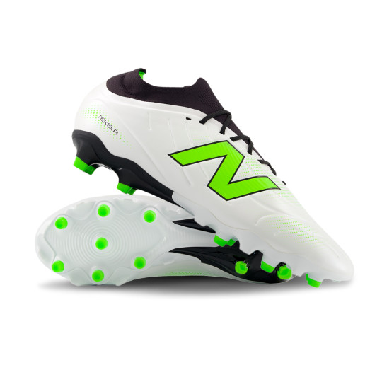New Balance Tekela Team Laag Geknoopt FG V5 Voetbalschoenen