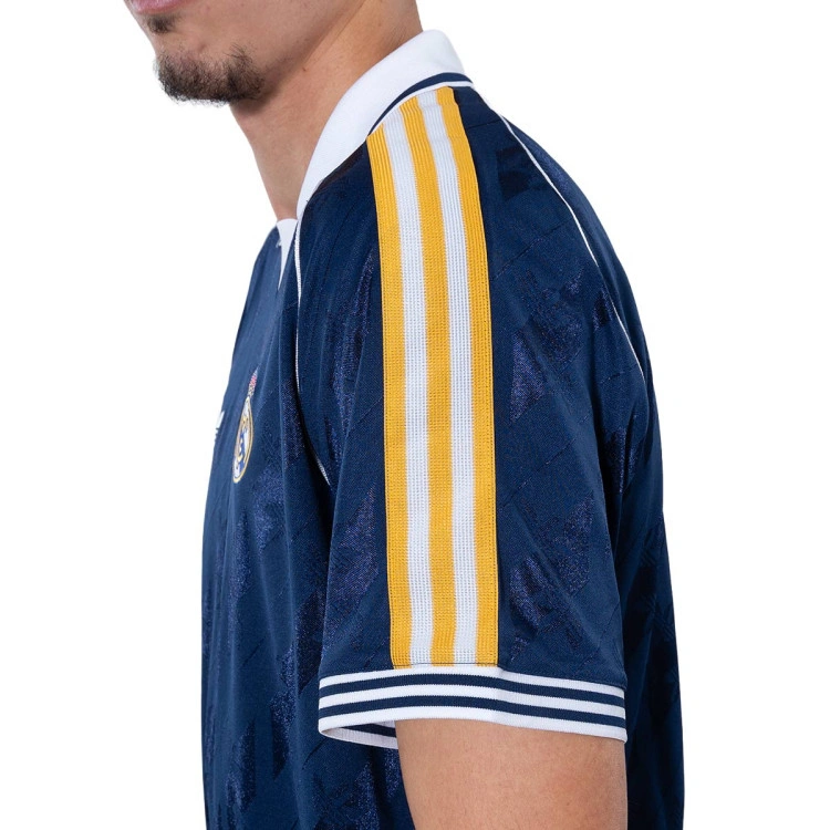 camiseta-adidas-real-madrid-originals-collection-fanswear-2025-2026-dark-blue-3