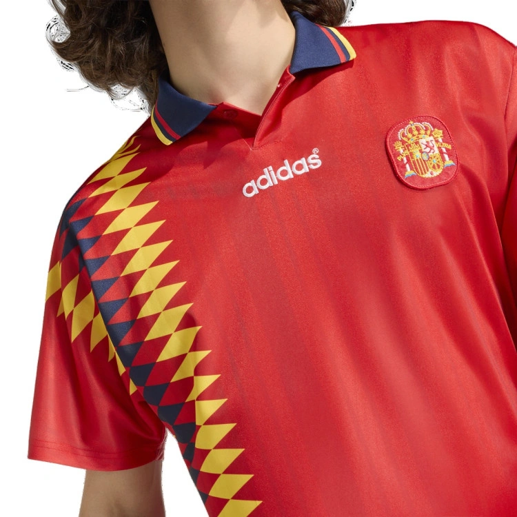 camiseta-adidas-spain-fef-edicion-especial-1994-mundial-2026-collegiate-red-3