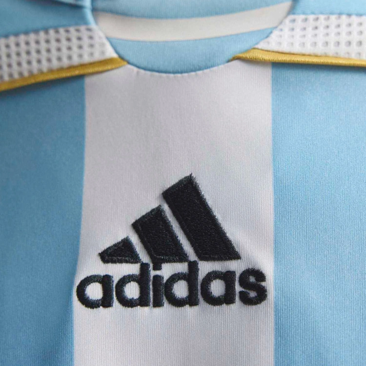 camiseta-adidas-argentina-afa-edicion-especial-mundial-2026-white-clear-blue-5