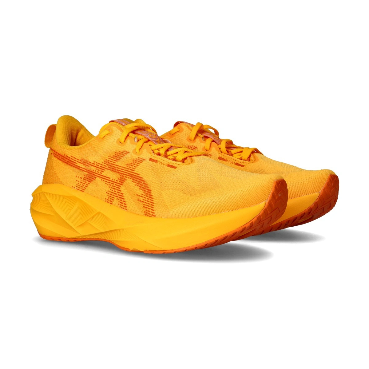 zapatilla-asics-novablast-5-multicolor-0