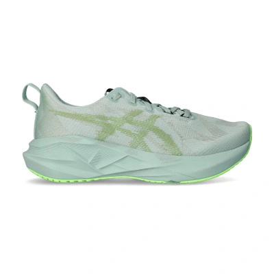 Novablast 5 Hardloopschoenen