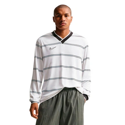 Total 90 M/L T-Shirt