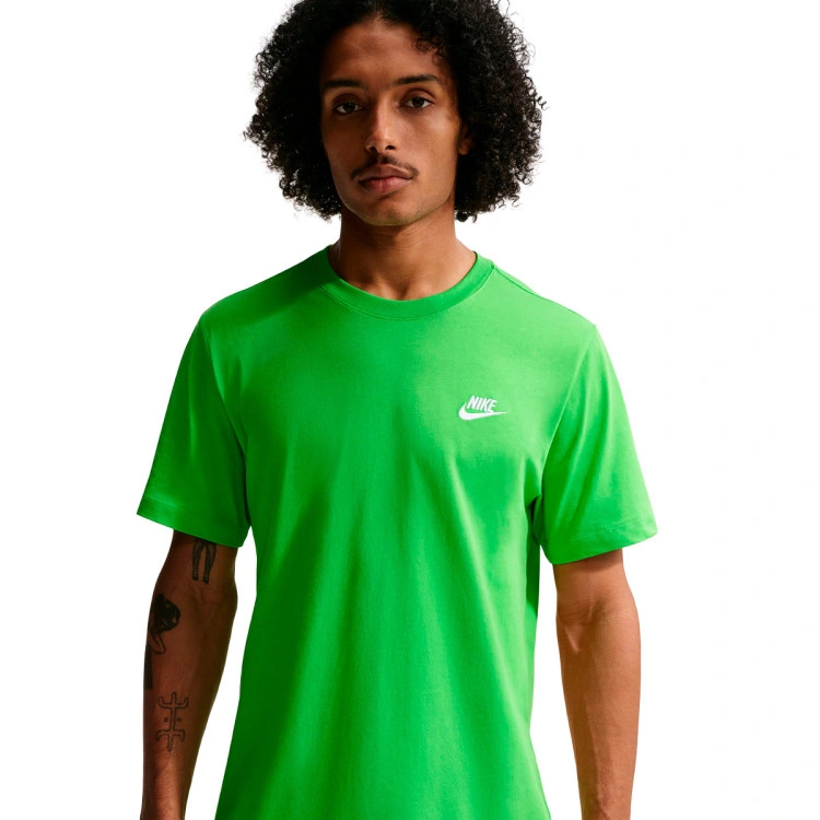 camiseta-nike-m-nsw-club-tee-mean-green-2