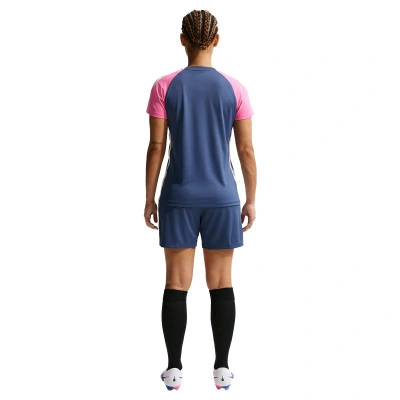 Strike Vrouw T-Shirt