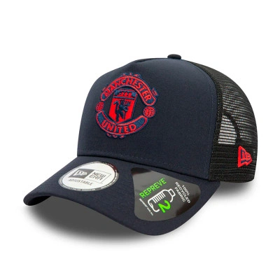 Manchester United Crest Seasonal 9FORTY E-Frame Trucker Pet