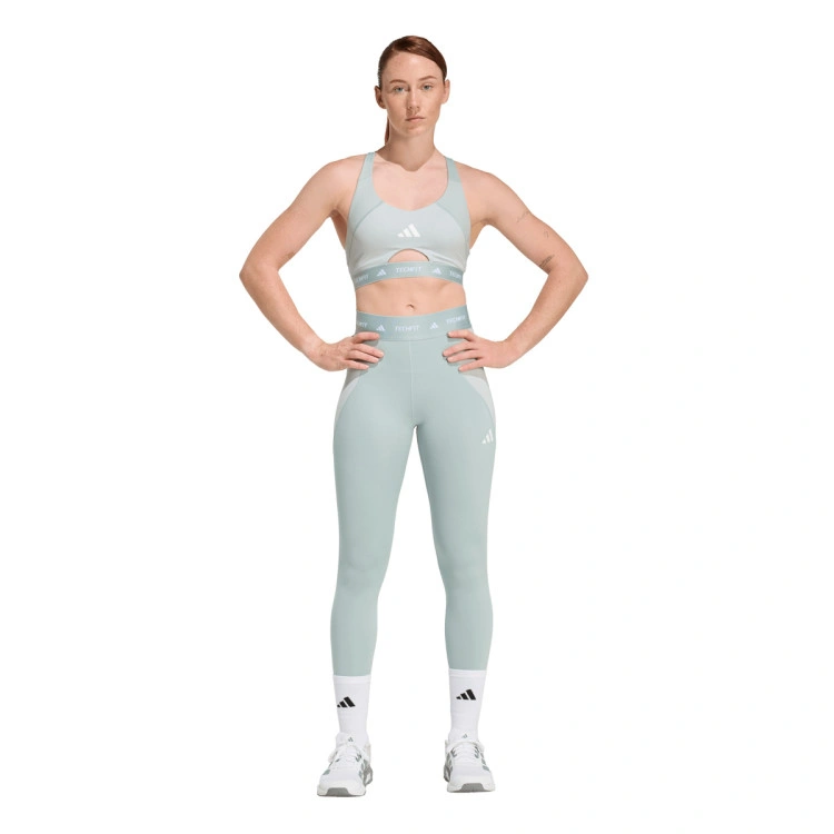 sujetador-adidas-techfit-cb-medium-support-mujer-wonder-sage-wonder-silver-4