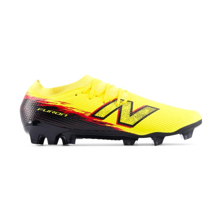 bota-new-balance-furon-team-fg-v8-punch-yellow-1