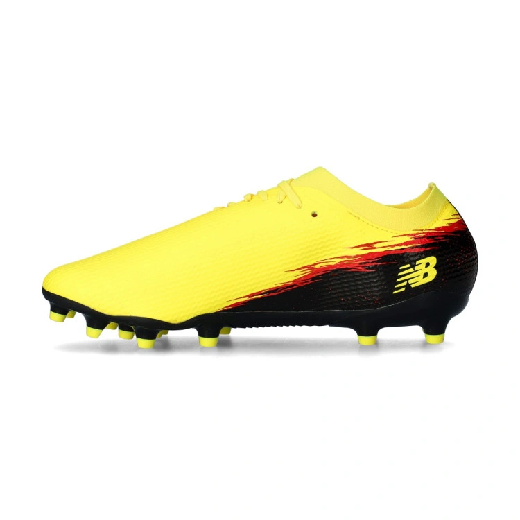 bota-new-balance-furon-team-mg-v8-amarillo-2