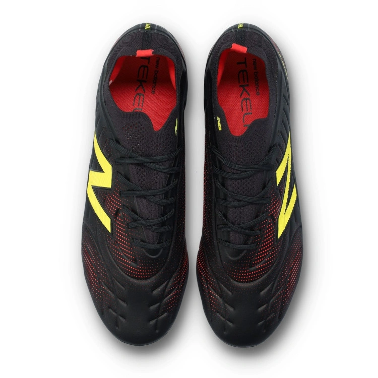 bota-new-balance-tekela-pro-low-laced-sg-v5-negro-5