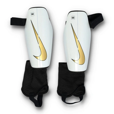 Charge Guard Shinpads Scheenbeschermers