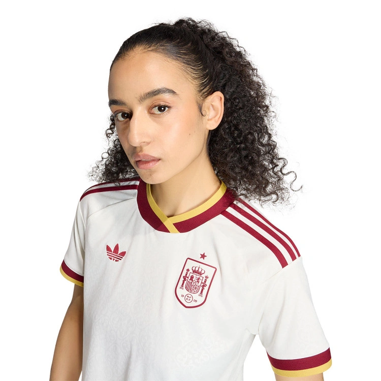 camiseta-adidas-spain-fef-segunda-equipacion-mundial-2026-mujer-off-white-3