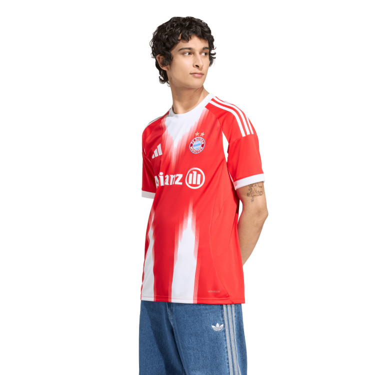 FC Bayern 2025-2026 Thuisvrouwen