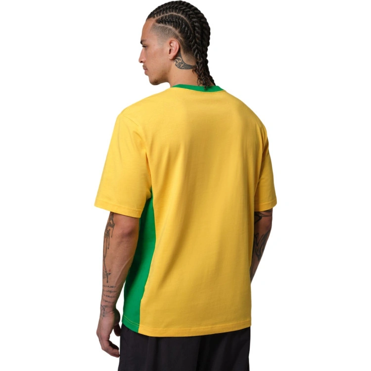 camiseta-nike-brasil-fanswear-mundial-2026-varsity-maize-lucky-green-1