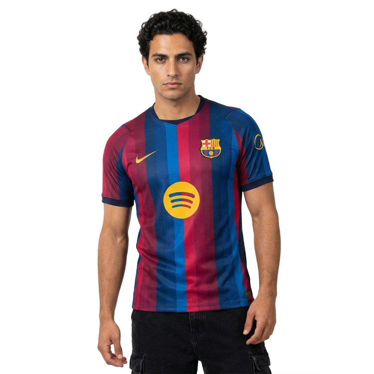 camiseta-nike-fc-barcelona-primera-equipacion-2026-2027-garnet-0