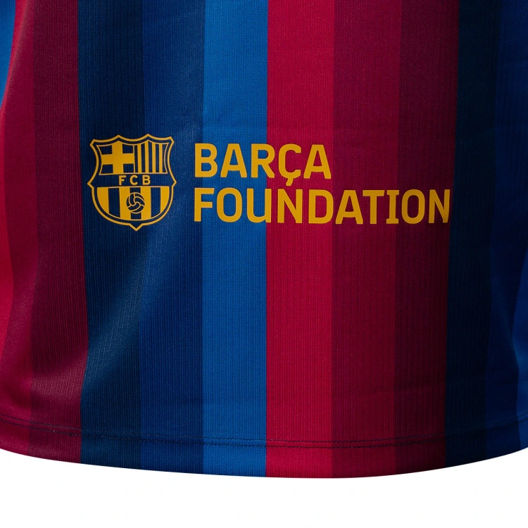 camiseta-nike-fc-barcelona-primera-equipacion-2026-2027-garnet-6