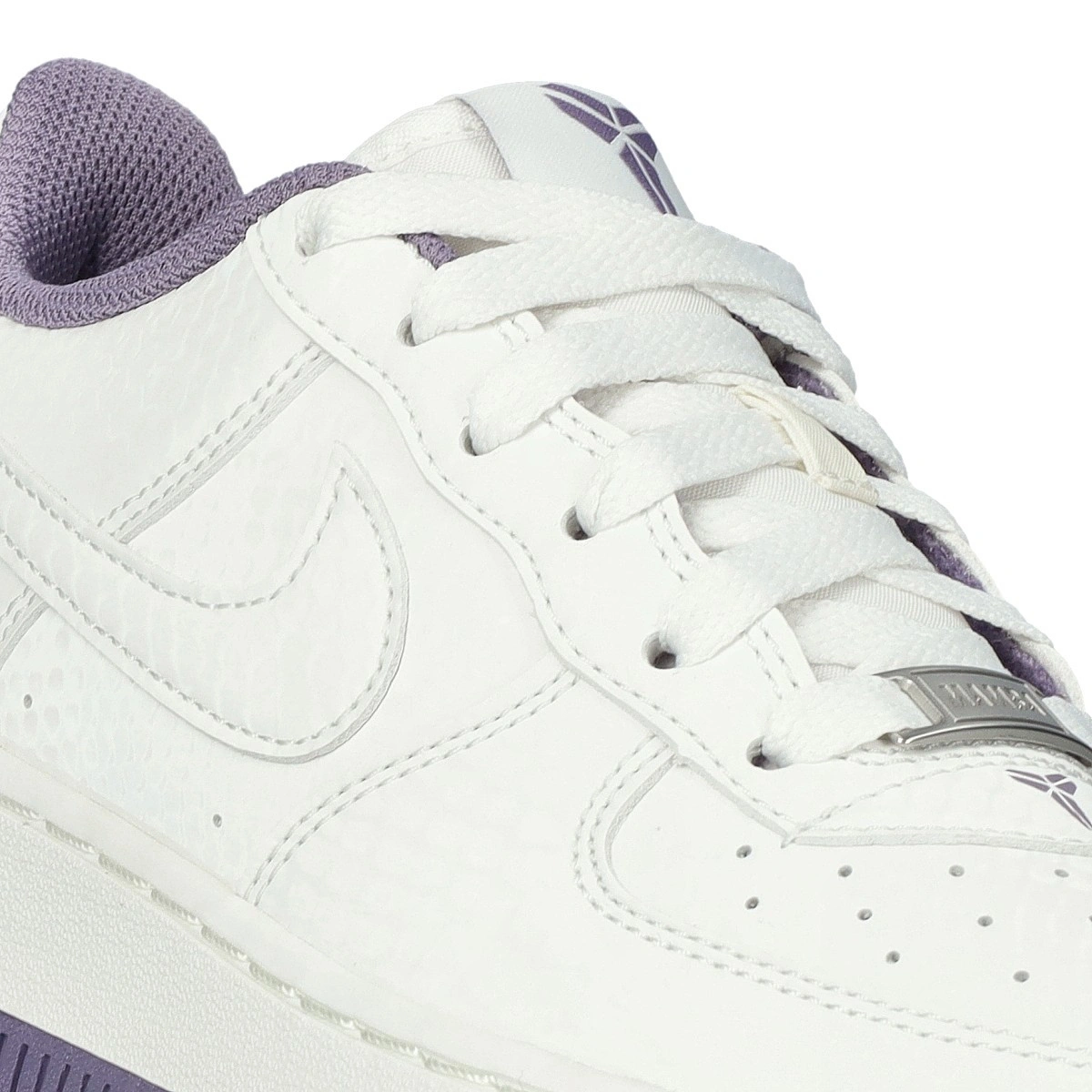 zapatilla-nike-air-force-1-low-kobe-bryant-nino-summit-white-daybreak-6