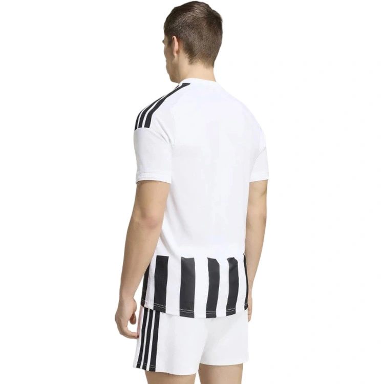 camiseta-adidas-juventus-primera-equipacion-authentic-2026-2027-white-black-1