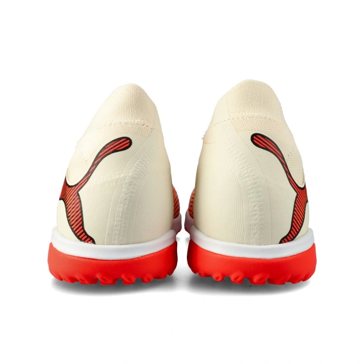 bota-puma-future-9-match-turf-beige-4