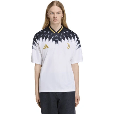 Juventus Fanswear 2026-2027 T-Shirt