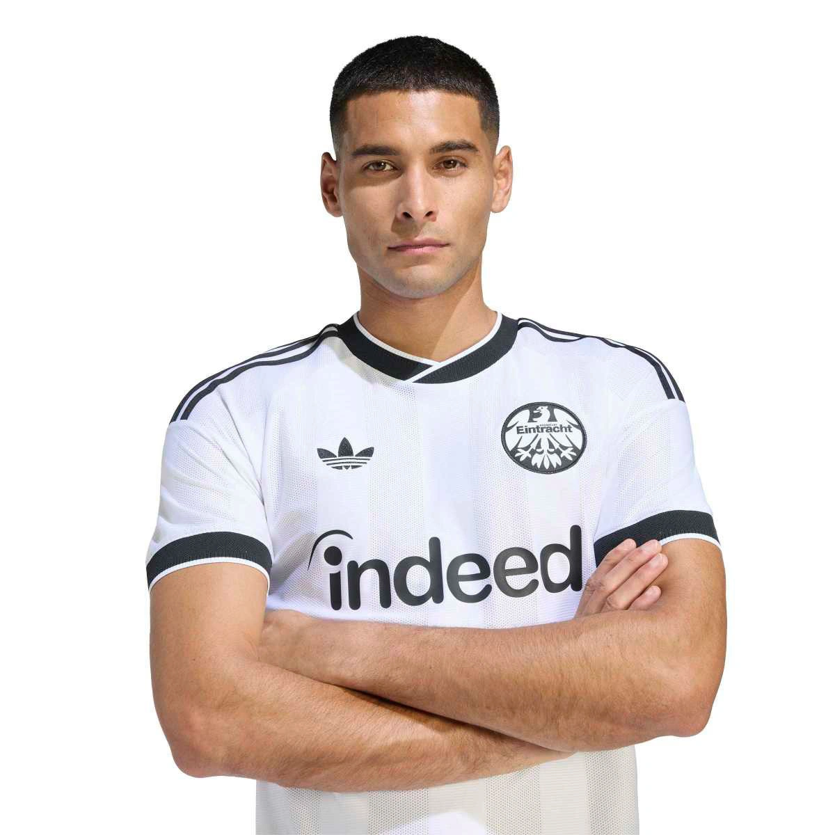 camiseta-adidas-eintracht-frankfurt-segunda-equipacion-2026-2027-white-2