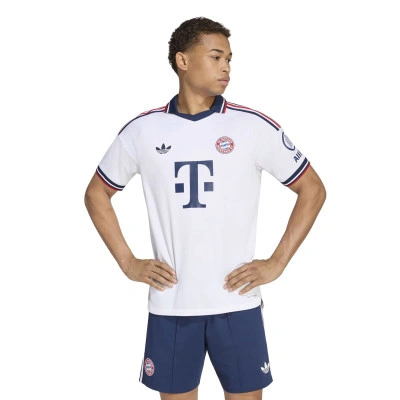 FC Bayern Uittenue Authentic 2026-2027 Shirt
