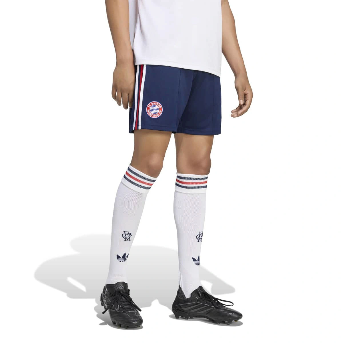 pantalon-corto-adidas-fc-bayern-segunda-equipacion-2026-2027-night-indigo-0