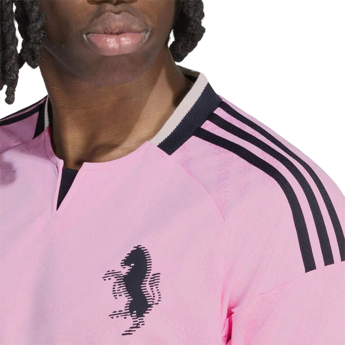camiseta-adidas-juventus-segunda-equipacion-authentic-2026-2027-true-pinkblack-2