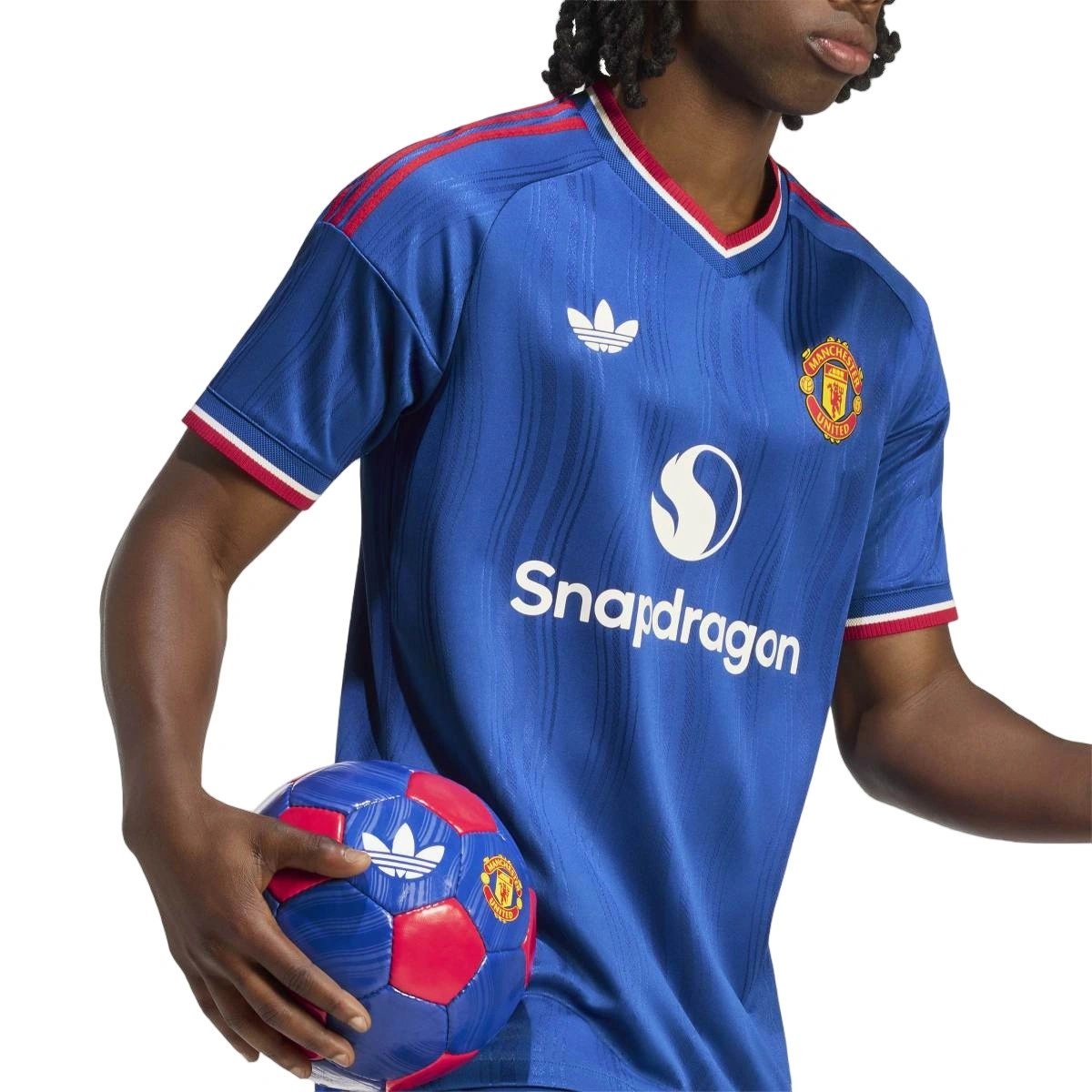 camiseta-adidas-authentic-manchester-united-segunda-equipacion-2026-2027-team-royal-blue-2